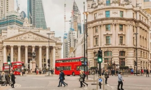 中国资本，正在接管英国私校！