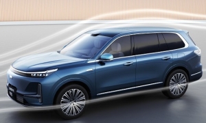 旗舰再进阶：吉利银河M9黑金智曜版发布，从空间到智驾的“大家之选”