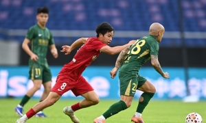 李镇全禁赛2场！媒体人热议：这件事太搞笑，有搞平衡嫌疑