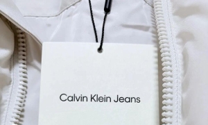 美国大牌羽绒服生产商却是波司登？门店回应