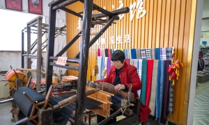古老织布机的“别样新生”