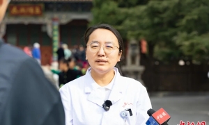 别再把喷嚏甩锅给桃花了！春天真正的“花粉刺客”是它……