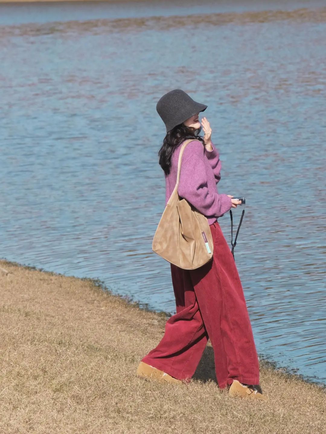 在风景美如画的秋季旅行，看山川异域风情！