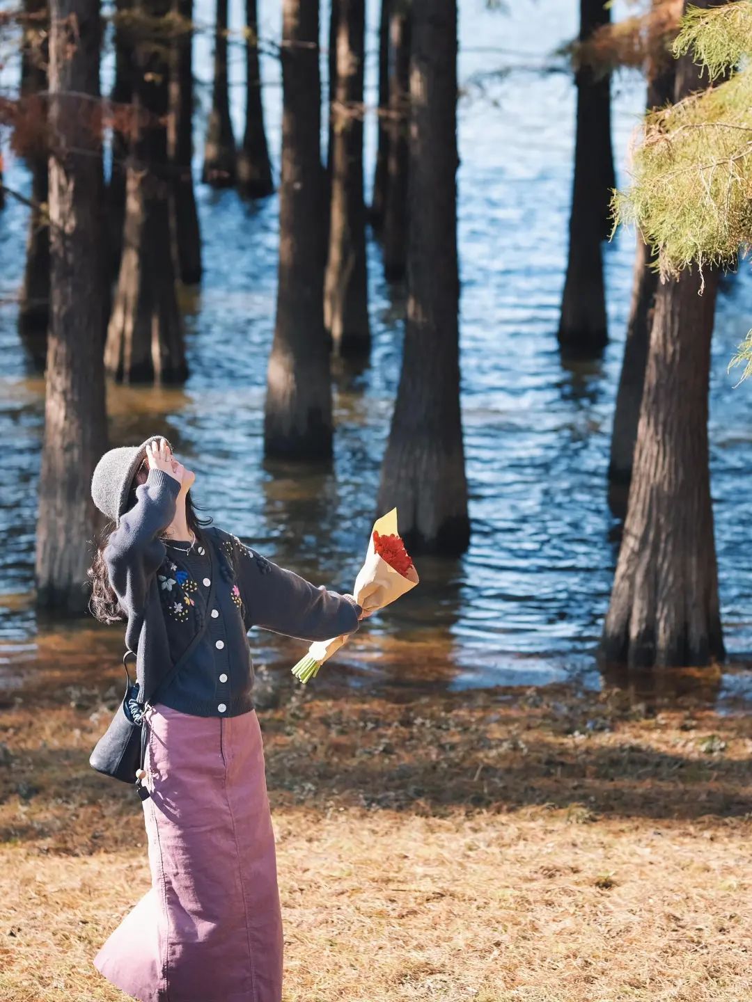 在风景美如画的秋季旅行，看山川异域风情！