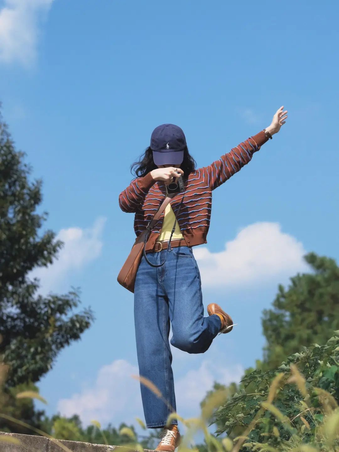 在风景美如画的秋季旅行，看山川异域风情！