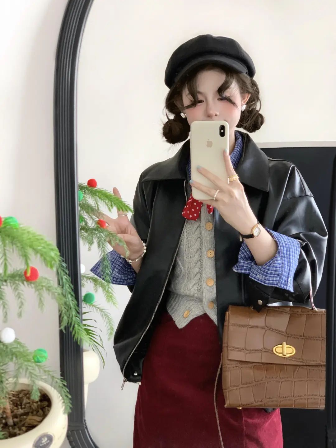 早秋皮衣的搭配思路，拜托路人感！