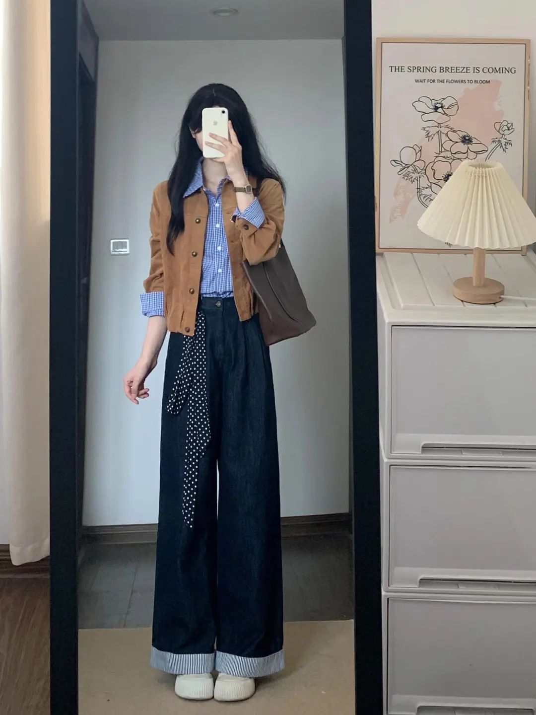 气质通勤｜秋天叠穿加丝带的魅力！