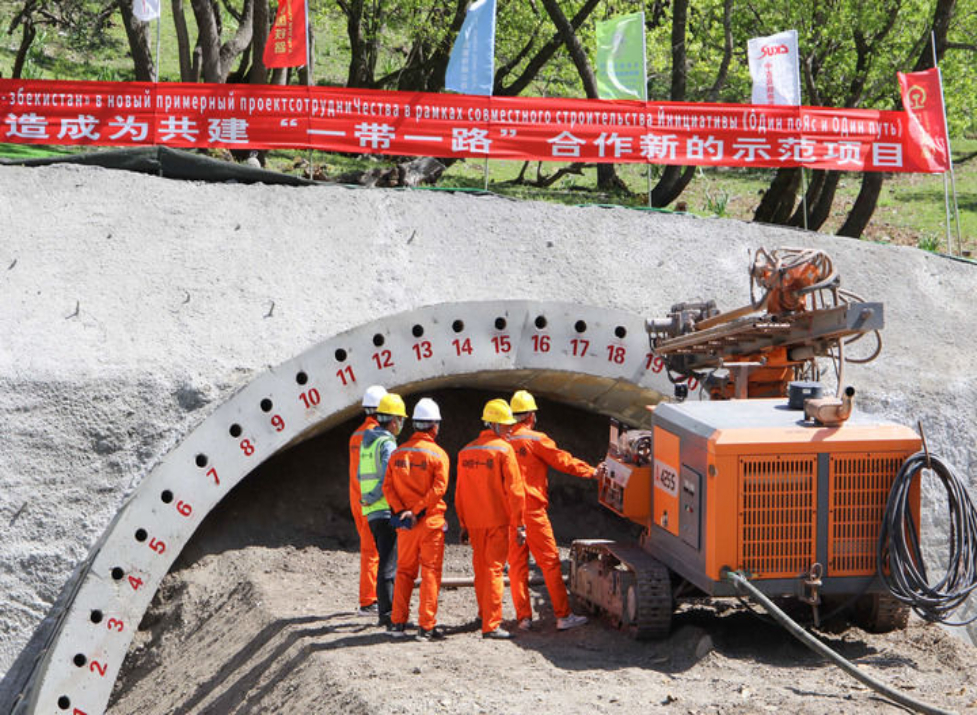 共同奔赴美好未来——中国携手上合伙伴汇聚和平发展力量