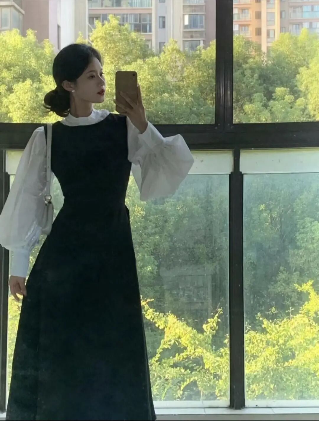 早秋贵气感穿搭参考