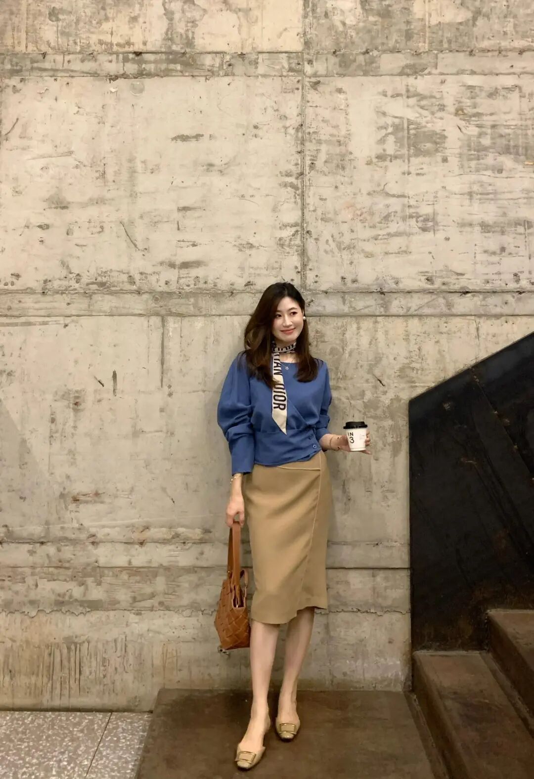 秋季大大方方的漂亮，女人味穿出来！