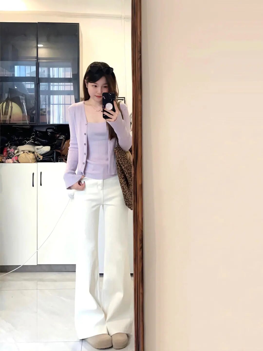 秋天浪漫而特别的紫色系穿搭～真的好吸睛！