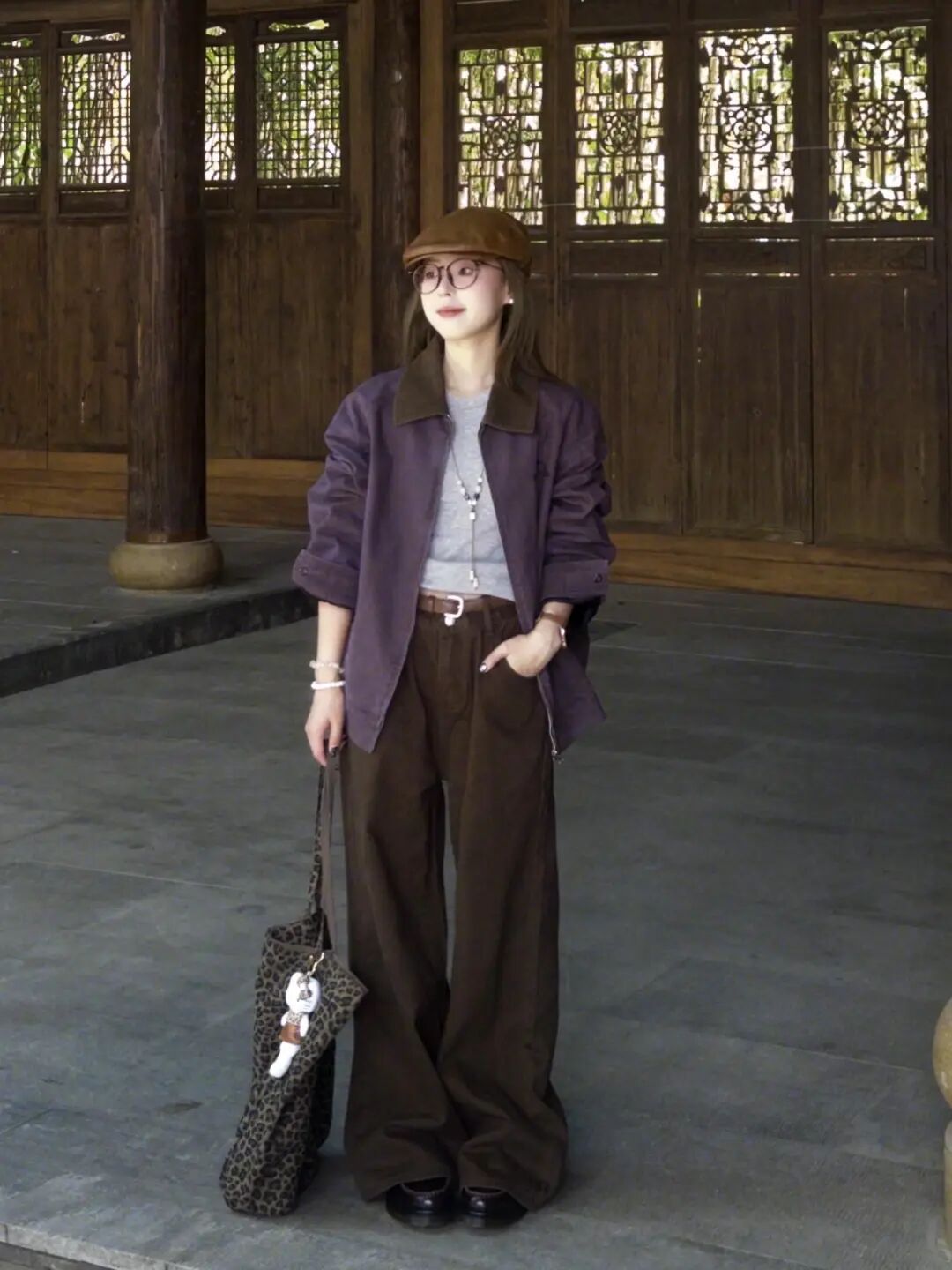 秋天浪漫而特别的紫色系穿搭～真的好吸睛！