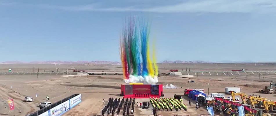 新疆独库高速公路启动建设