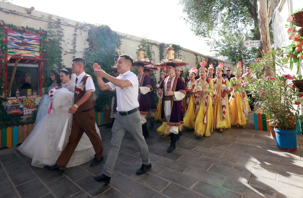 龟兹故地，萨玛瓦尔舞翩跹