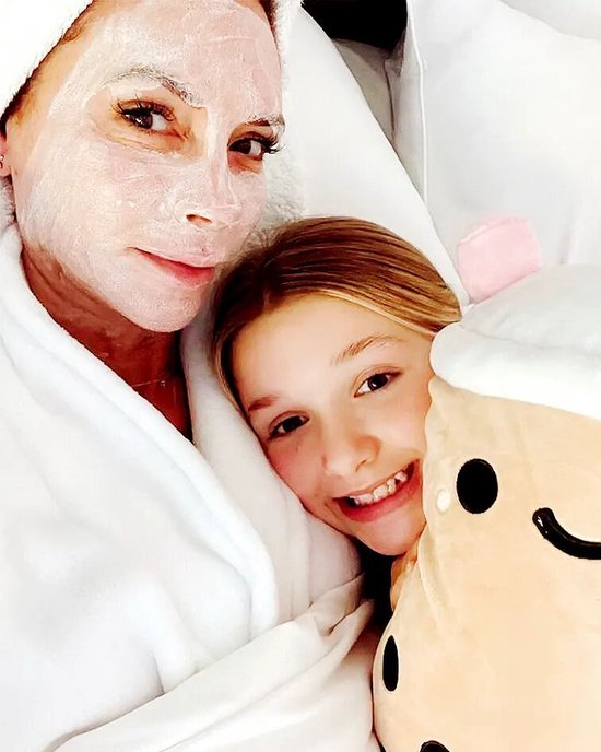 继承母亲衣钵的小七