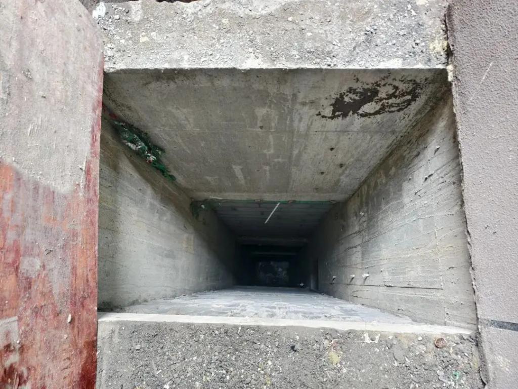 11 岁男童坠入通风井身亡