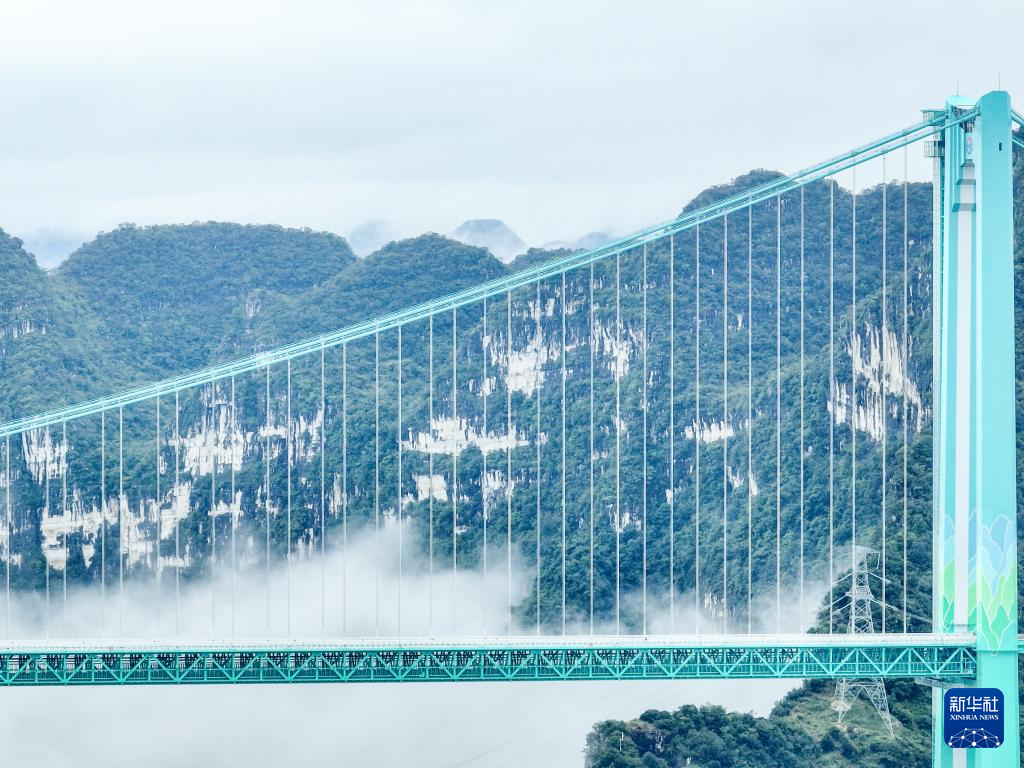 新的世界第一高桥进入建成通车倒计时