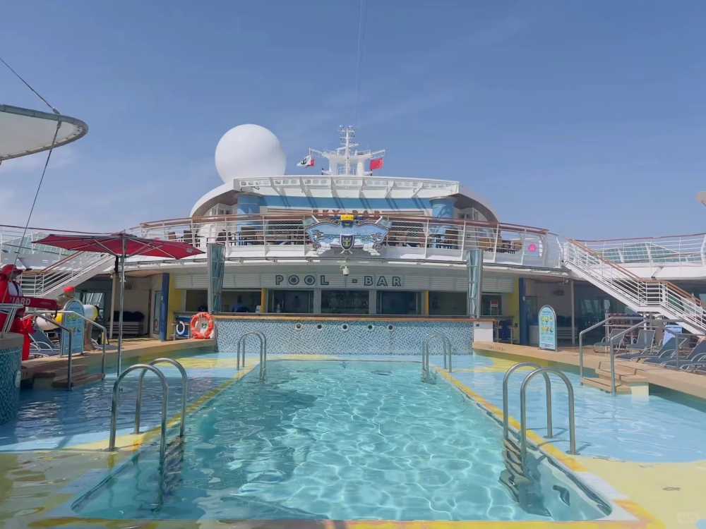 载近2000人豪华邮轮爆发病毒，具有高度传染性！