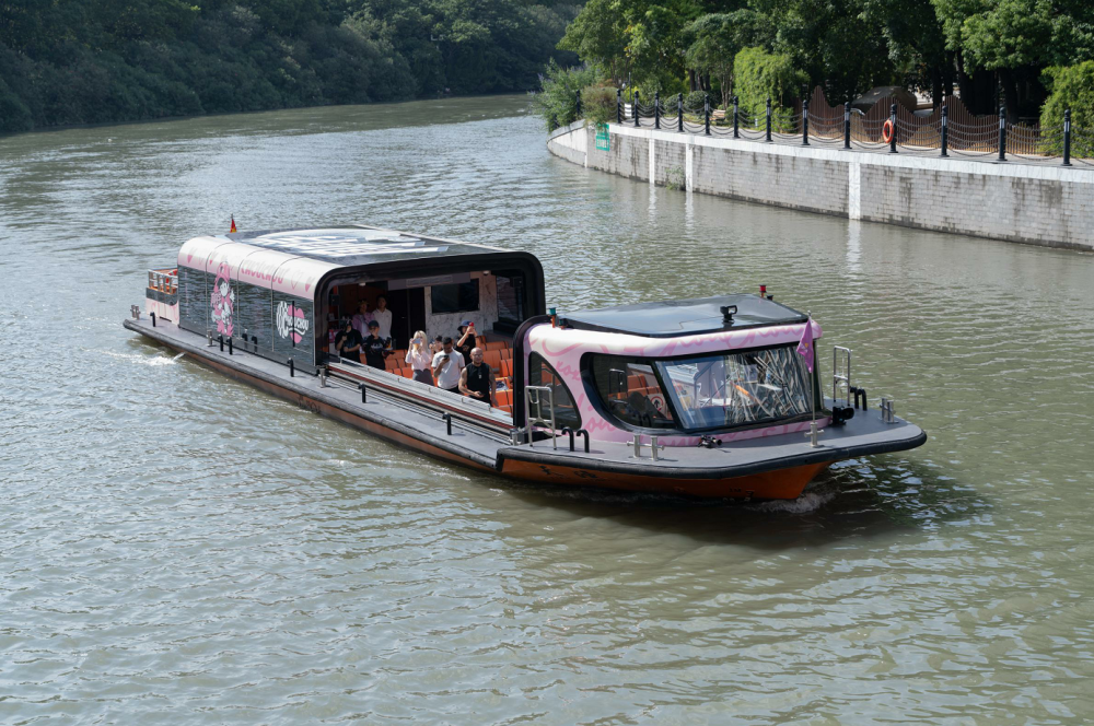 长假前四天上海接待游客超1500万人次