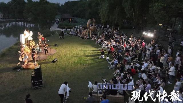 宝藏小城成游客“新宠”