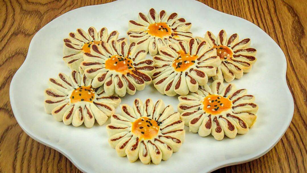 早上起床后，尽量少吃这5类早餐