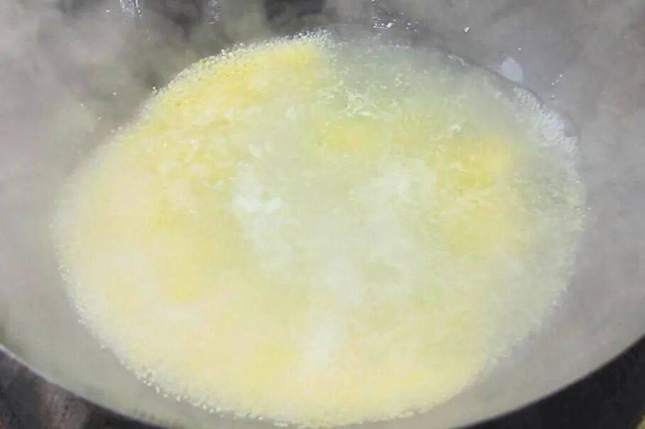 早上起床后，尽量少吃这5类早餐