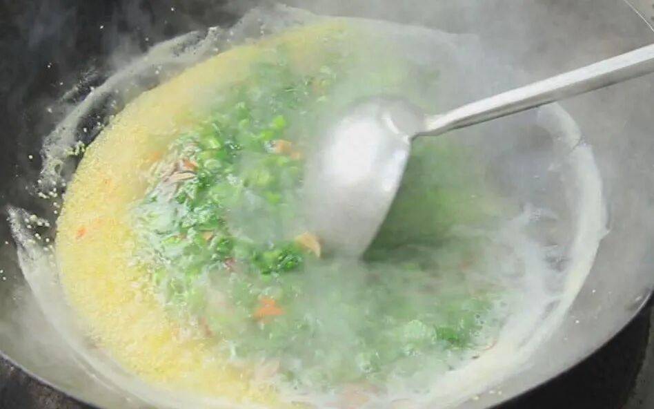 早上起床后，尽量少吃这5类早餐