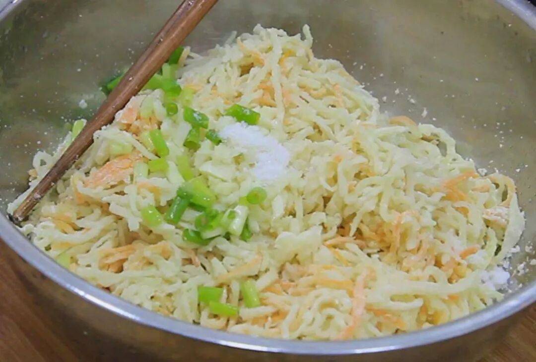 早上起床后，尽量少吃这5类早餐