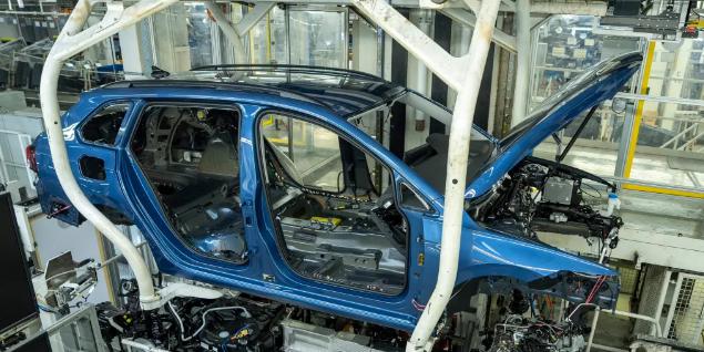 荷兰：垂死病中惊坐起，小丑竟是我自己