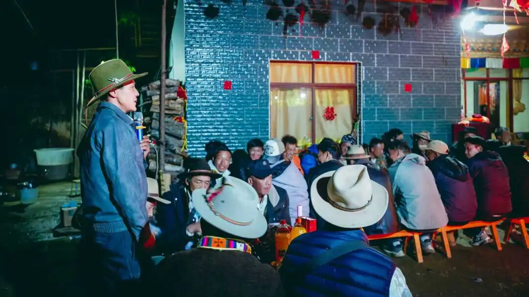 石家本藏族婚礼的狂欢之夜