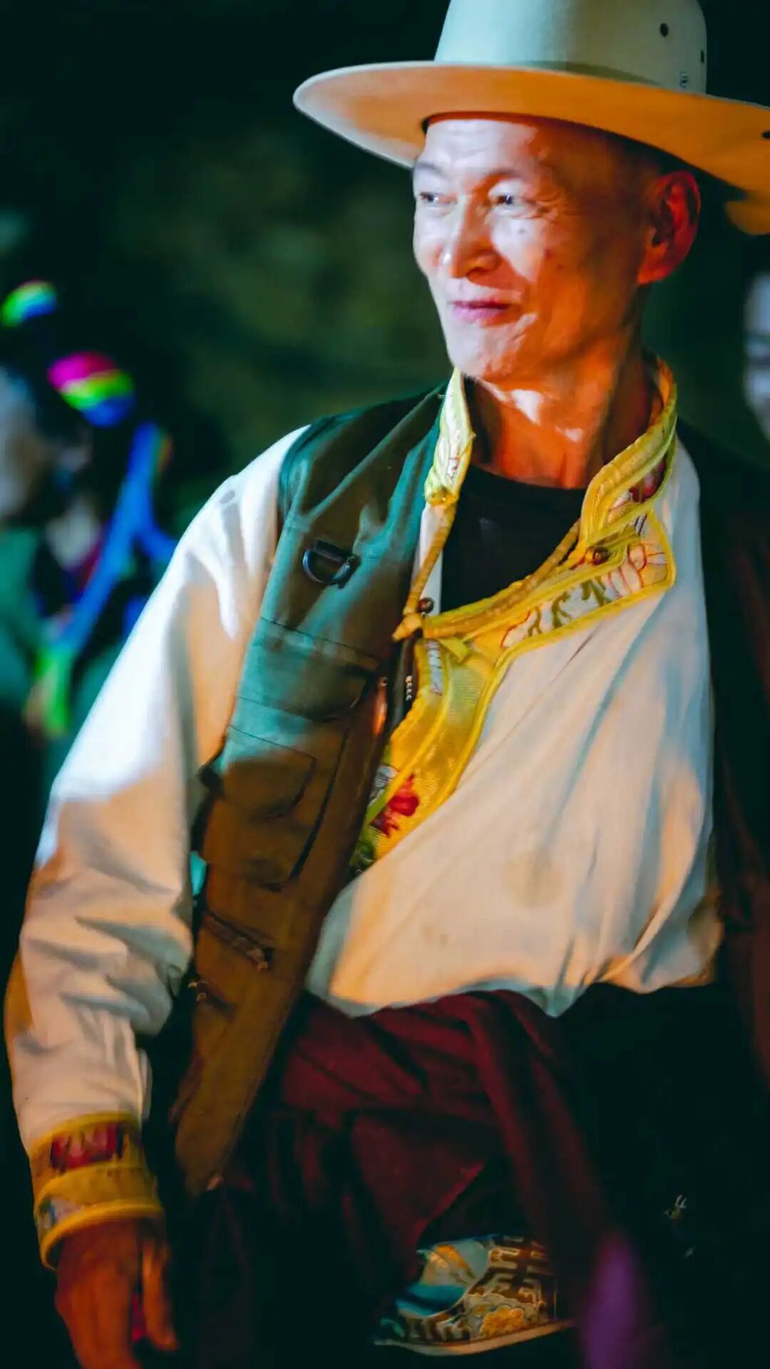 石家本藏族婚礼的狂欢之夜