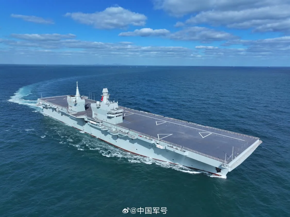 四川舰首次航行试验完成