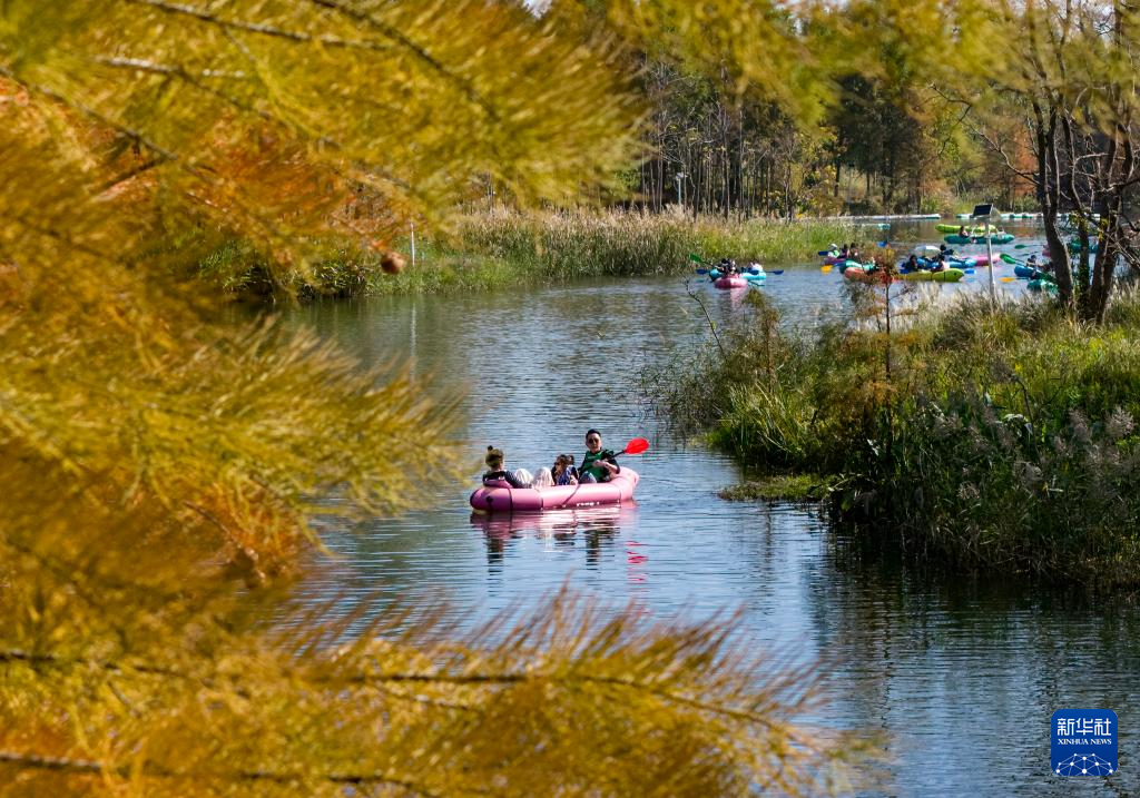 各地初冬画卷美不胜收