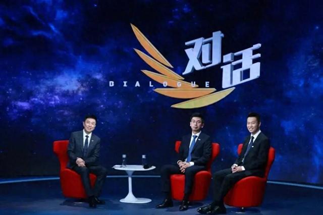 “人工智能+”如何重塑千行百业？