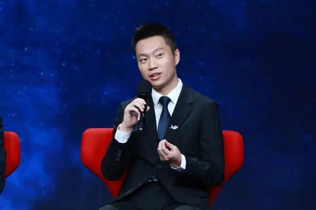 “人工智能+”如何重塑千行百业？