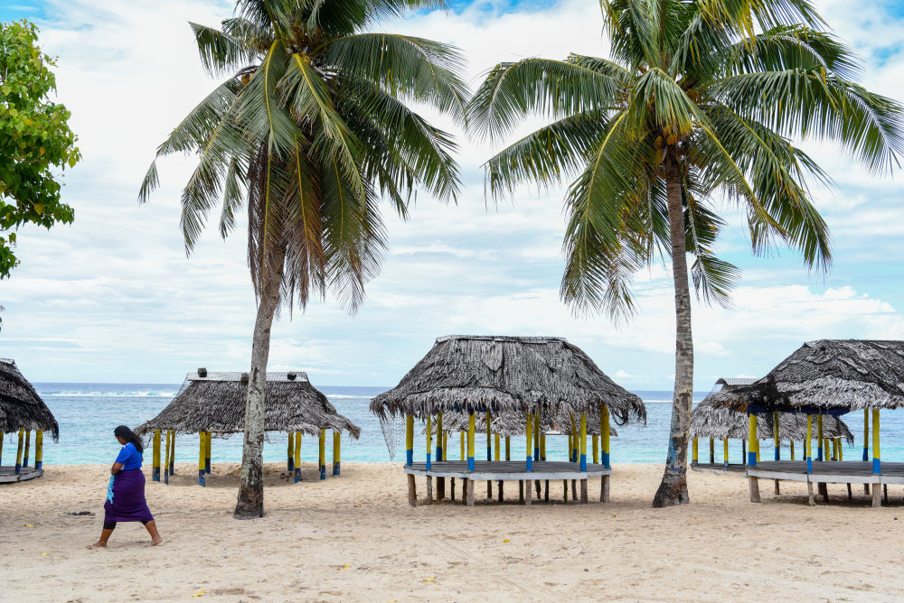 拿起护照去旅行