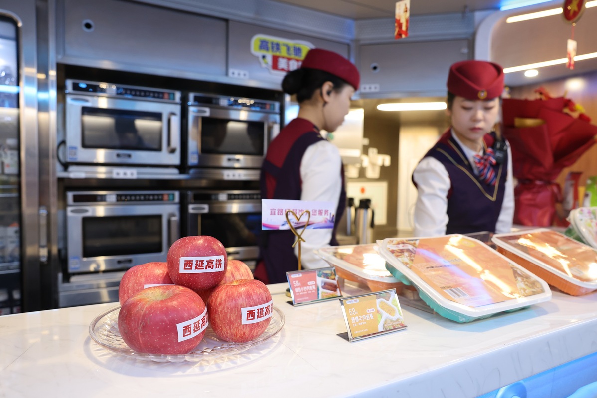 西安至延安高铁开通运营